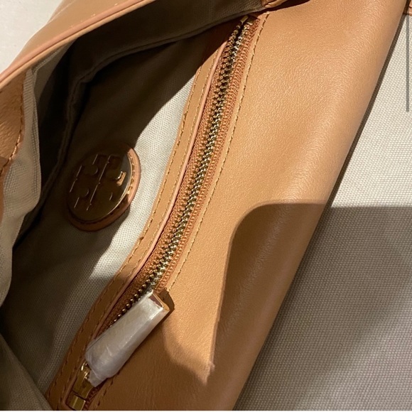 Tory Burch Crossbody Bag - Picture 3 of 3